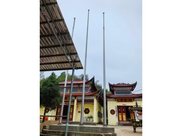 手動(dòng)旗桿13米一根，12米兩根，撫州市宜