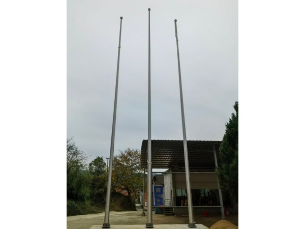 手動(dòng)旗桿13米一根，12米兩根，撫州市宜